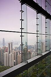 《严阵以待》1.0正式版现已上线Steam